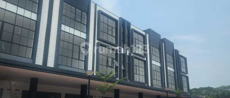 For Rent 3-Story Shop House 170M² Ready to Use Maison De Wisteria, Cakung, East Jakarta, 007 1