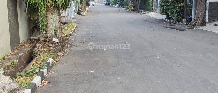 Rumah Tengah Kota Bandung Terawat Di Taman Sakura 1