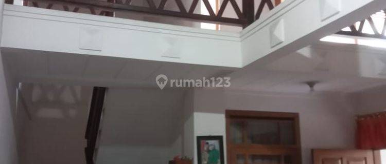 Rumah Dijual Cepat Dalam Komplek Turangga, Bubat 1