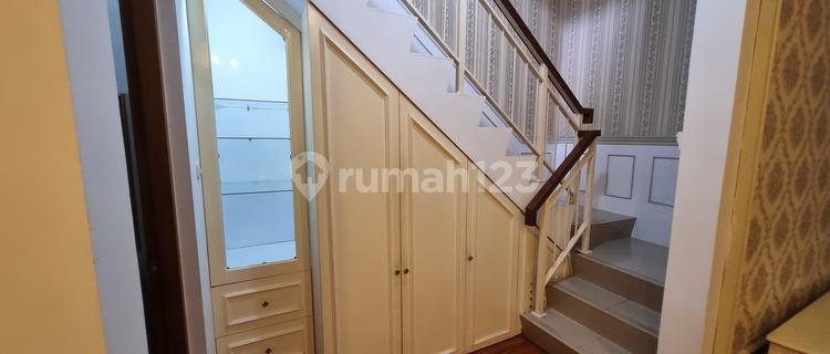 Just Bring Your Suitcase House at Buah Batu Square Bandung 1