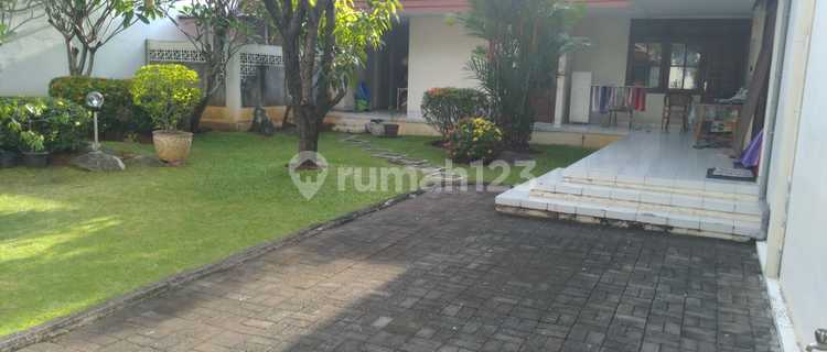 Dijual Rumah Daerah Halmahera Raya 1