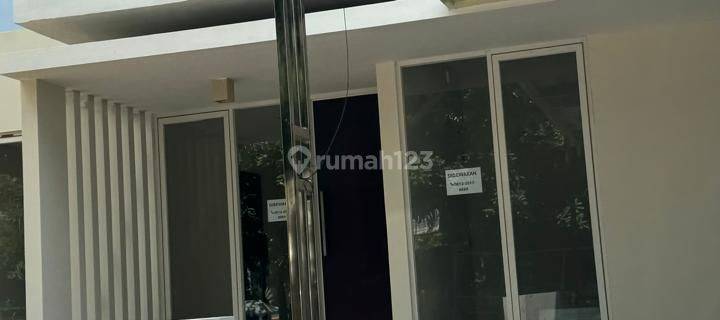 Disewakan Rumah Ivy Park, Semarang 1