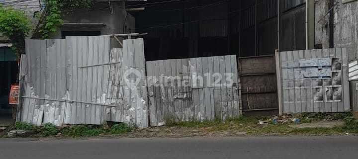 Warehouse for Sale on Jl Kedungmundu Raya, Tembalang Semarang 1
