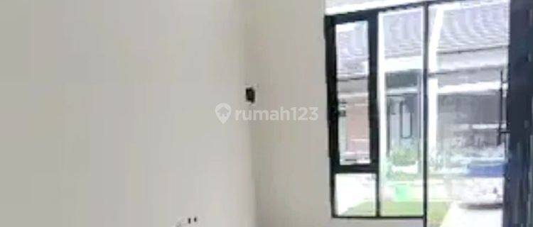 Dijual Rumah Minimalis Nyaman di Taman Kopo Indah 5 1