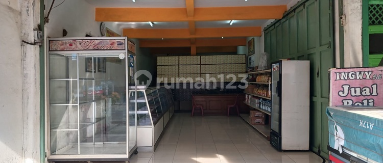 For Rent: Strategic Location Shop House Near Cimahi Square 1
