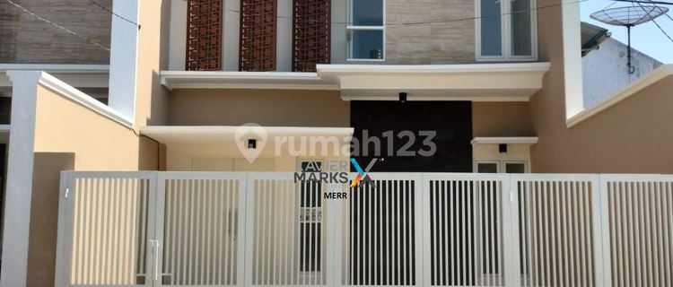 Rumah Tengah Kota Komplek Elit Manyar Kertoadi Dekat Raya Merr 1