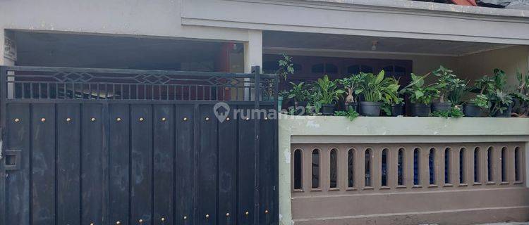 Rumah Kutisari Surabaya Timur Hadap Selatan 1