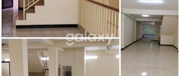 Ruko Raya Kertajaya Surabaya 4 Lantai 0 Jalan Raya 1