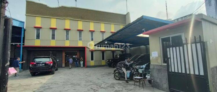 Kavling komersil bonus bangunan di pinggir jalan tol kebun jeruk jakarta barat 1