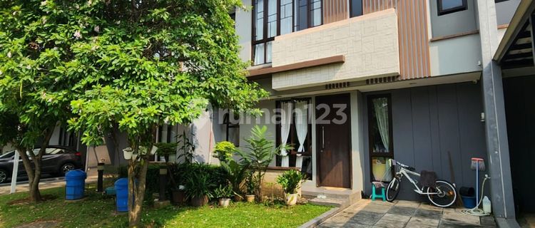 Ready-to-occupy north-facing 128m² house in a strategic location at Bsd City. 1