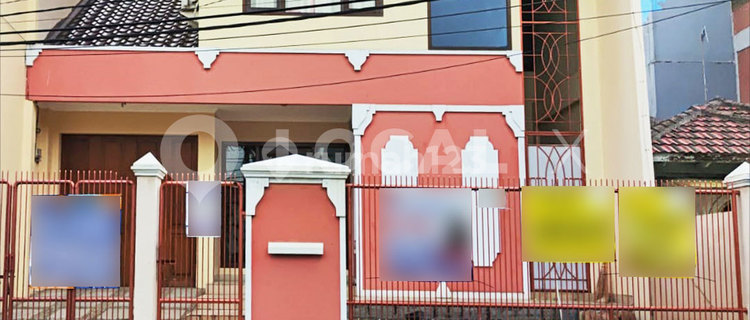 West Kelapa Cengkir House, Kelapa Gading, North Jakarta 1