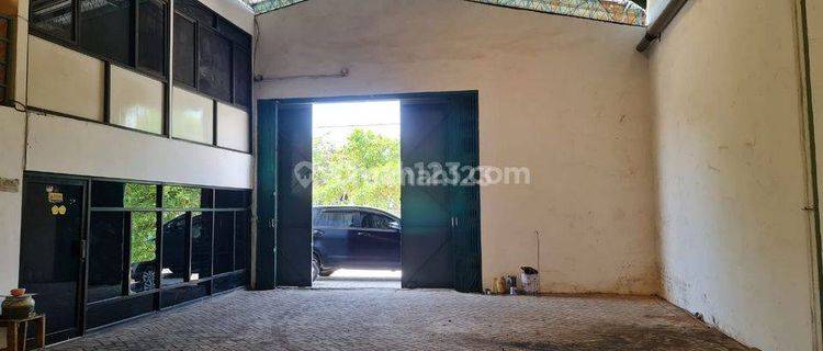Gudang Margomulyo Ada Kantor Siap Pakai Cuma 135 Jt 1