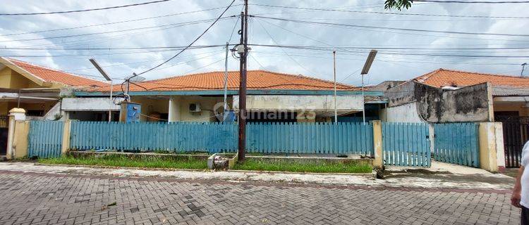 Rumah Usaha Gading Pantai 1