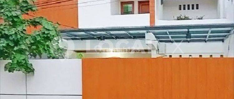 Rumah Kayu Mas Pulo Gadung, Jakarta Timur 1