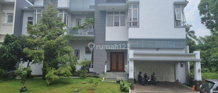 Dijual Rumah Mewah Telaga Golf BSD Siap Huni 1