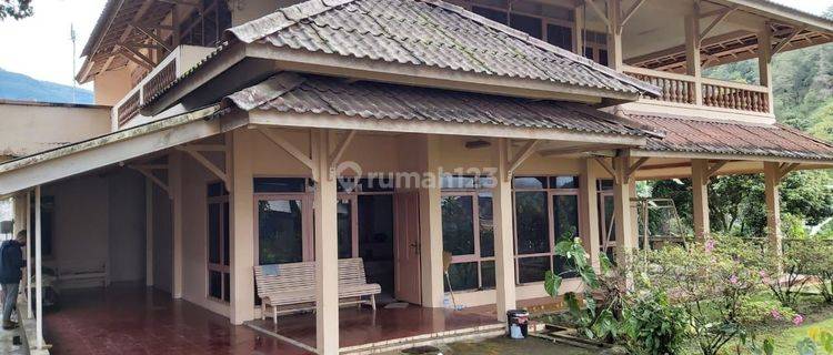 VILLA FULL FURMISHED BAGUS DI TAWANGMANGU 1