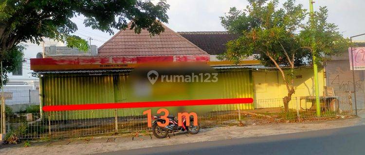 Ruang usaha cocok untuk gudang dan toko di jalan besar daerah Jebres, solo. 1