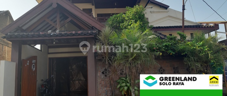 RUMAH KLASIK MODERN 2 LANTAI FULL JATI COCOK U HUNIAN ATAU MESS DI KOTA SOLO 1