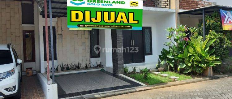 RUMAH CANTIK SIAP PAKAI DI PERUMAHAN ELITE TAMAN ANGGREK GENTAN 1