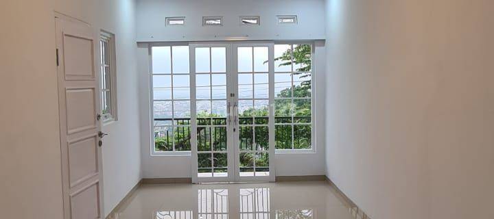 Dijual Rumah Dengan View Kota Bandung di Sukanagara Hill Soreang 1