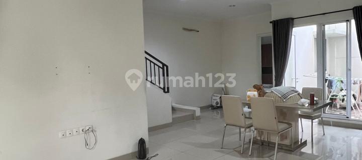 Beautiful Minimalist House for Rent in Amanda Summarecon Cluster 1