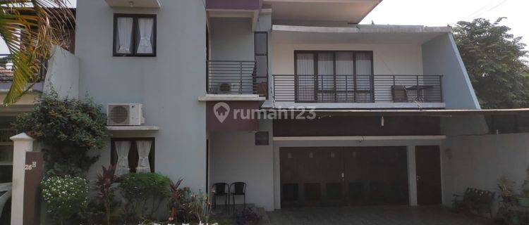 Rumah Mewah Murah 2 Lt Model Townhouse Dekat Lrt Ciracas Jakarta 1