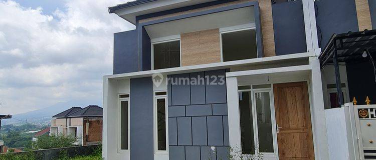 Rumah baru murah siap huni dekat alun alun kota batu 1