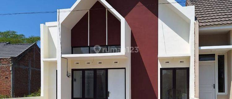 Rumah murah strategis dekat kampus unira kepanjen malang 1