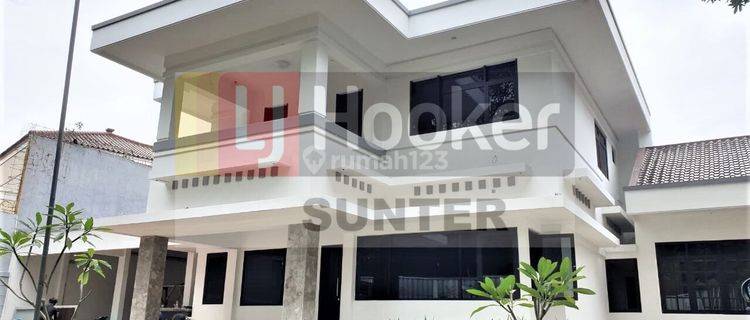Rumah Full Renovasi  Di Taman Karawang,Menteng, Jakarta Pusat 1