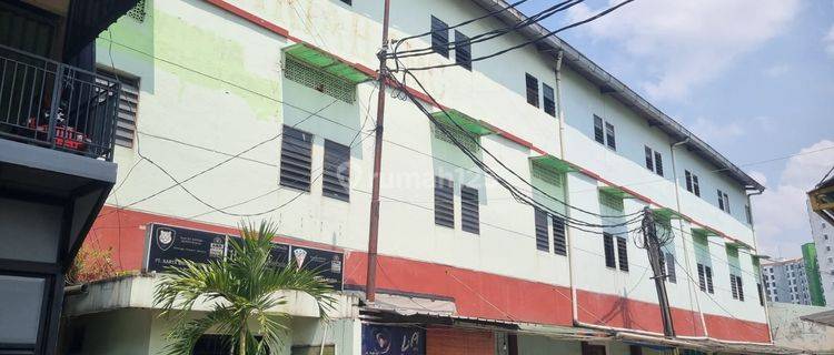 Dijual Murah Ex Kost Kostan di Komplek Ruko Ciputat Mutiara Center 1