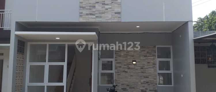 Ready-to-Occupy 2-Story House in Sukahati Cibinong Top Access 500 Million 1