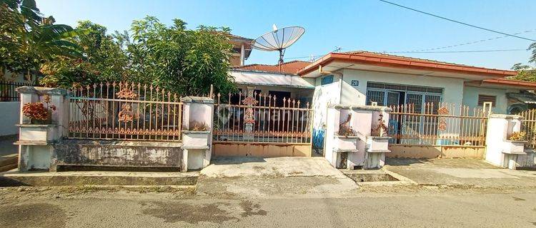 Dijual Rumah Hook Tanah Luas Harga Nego Dijalan Sejati Dekat Poltabes Medan Akses Top 1