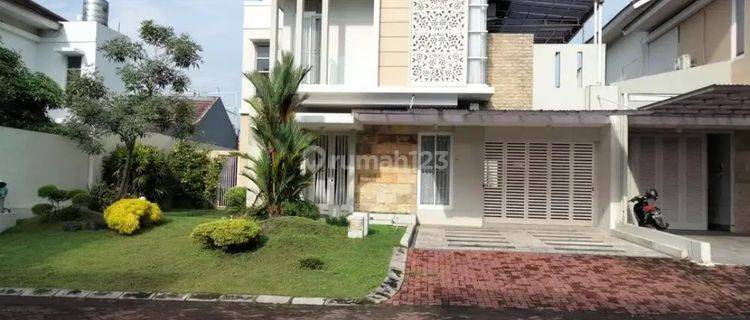 Rumah Mewah Siap Huni Dekat Kampus Ugm Dan Kampus Uii Yogyakarta 1