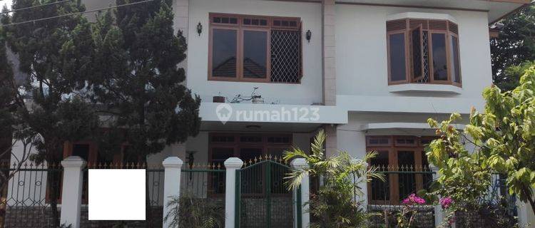 Disewakan Rumah Bagus Siap Huni di Bintaro Sektor 9 1