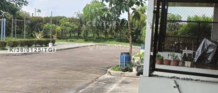 Rumah 2 Lantai Siap Huni Hadap Barat DiTaman Kopo Indah 5 Bandung 1