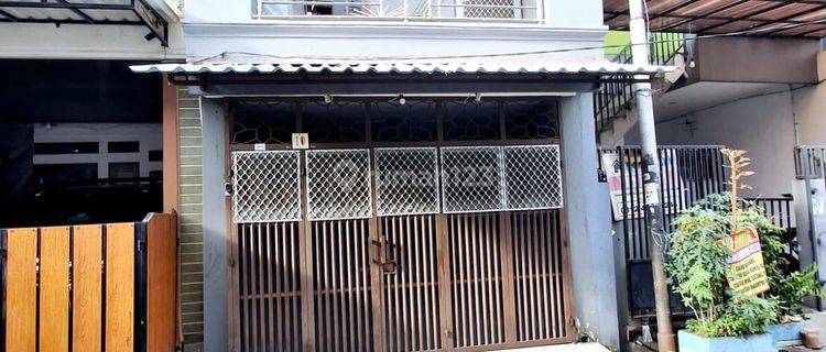 Rumah Rawa Selatan Daerah Bebas Banjir Jalan Depan 2 Mobil Lega  1
