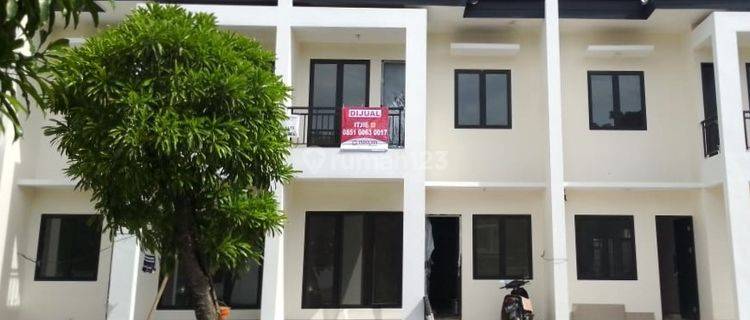 Rumah Minimalis Gress 2 Lantai Kawasan Elit Surabaya Barat 1