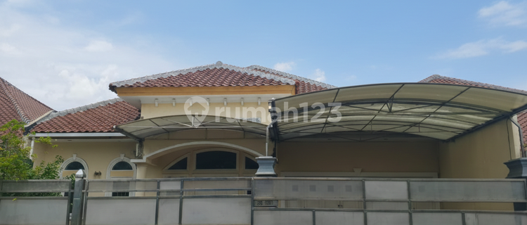 Looking for a Spacious 1-Story Rental House in a Premium Location? Wonorejo Permai - Nirwana Executive Rungkut, East Surabaya 1