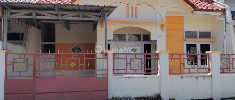 Rumah Terawat di Area Mulyosari Surabaya Timur 1