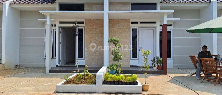 Jual Rumah 1 lantai model modern Minimalis di Bojongsari depok  1