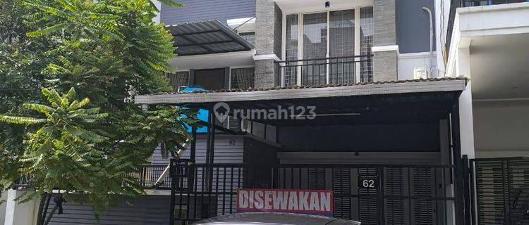 Disewakan Rumah Cantik di Layar Permai, Pantai Indah Kapuk PIK Jakarta Utara 1