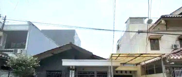 Rumah Bagus Furnish Akses Jalan Lebar Di Tebet 1