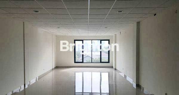 Ruko bagus 41/2lantai,lb315m2,shm,Jalan 2 mobil,parkir 1 mobil,dekat binus anggrek,Cocok usaha,kantor dll 1