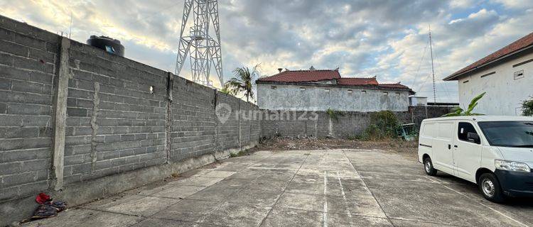 PRIME LAND  IN SINGARAJA - JUST 68 METERS FROM THE BEACH! 1