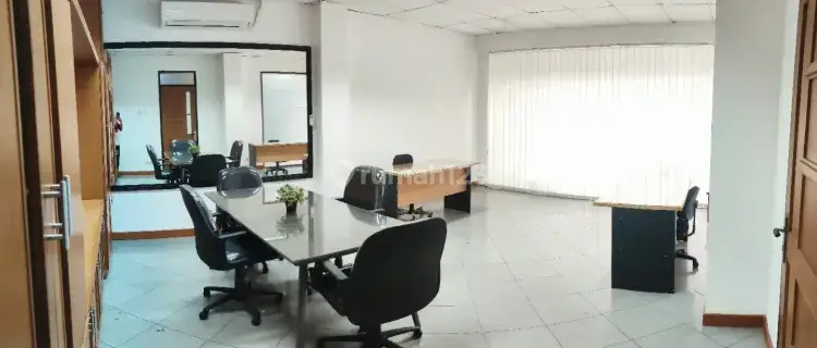 Sewa Ruang Kantor Jakarta Timur HARGA TERJANGKAU 1