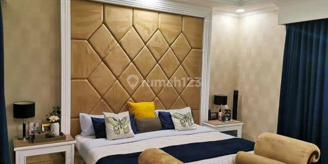 Rumah Kontrakan 2 Lantai Bagus Furnished di Cluster The Golf Residence , Tangerang 1