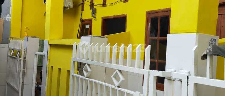 Affordable 5-Door Rental Units for Sale - Strategic Location! 1