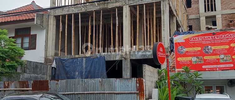 3-story shophouse in the premium Benhill area for your business 1