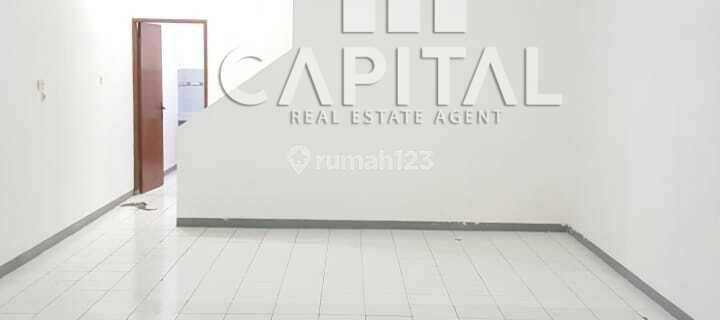 Ruko Dua Lantai Lokasi Strategis di Mainroad Taman Holis Indah 2 1
