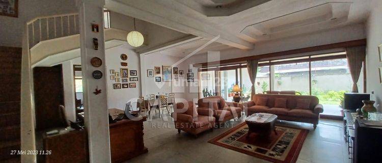 Best Price Banget Rumah Tinggal Satu Setengah Lantai Semi Furnish Nan Luas di Sarikaso Gegerkalong 1